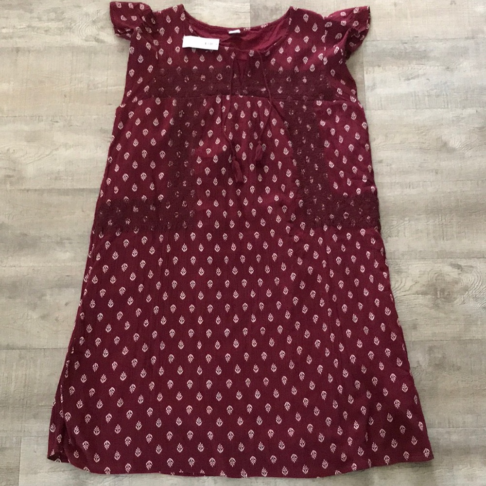 {Old Navy} Tassel Tie Embroidered Dress
